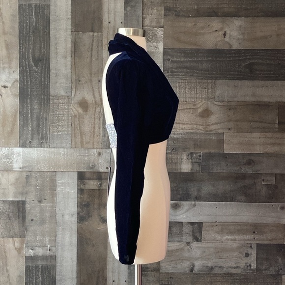 NWT! PrettyLittleThing sequin velvet shrug size 4 elegant glam cocktail party - Picture 13 of 14